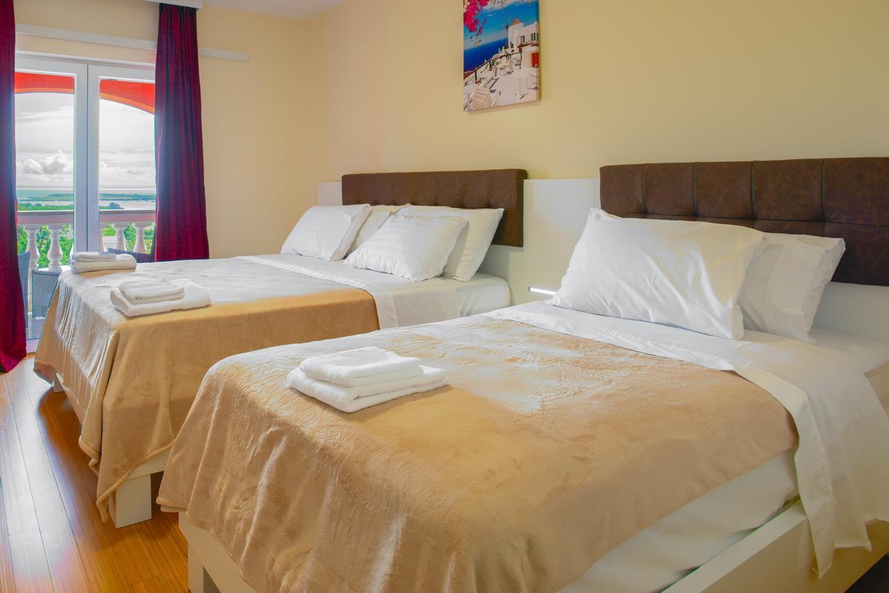 Hotel Livadic & Restaurant Ližnjan 외부 사진