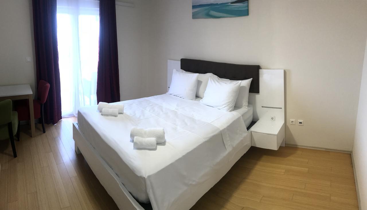 Hotel Livadic & Restaurant Ližnjan 외부 사진